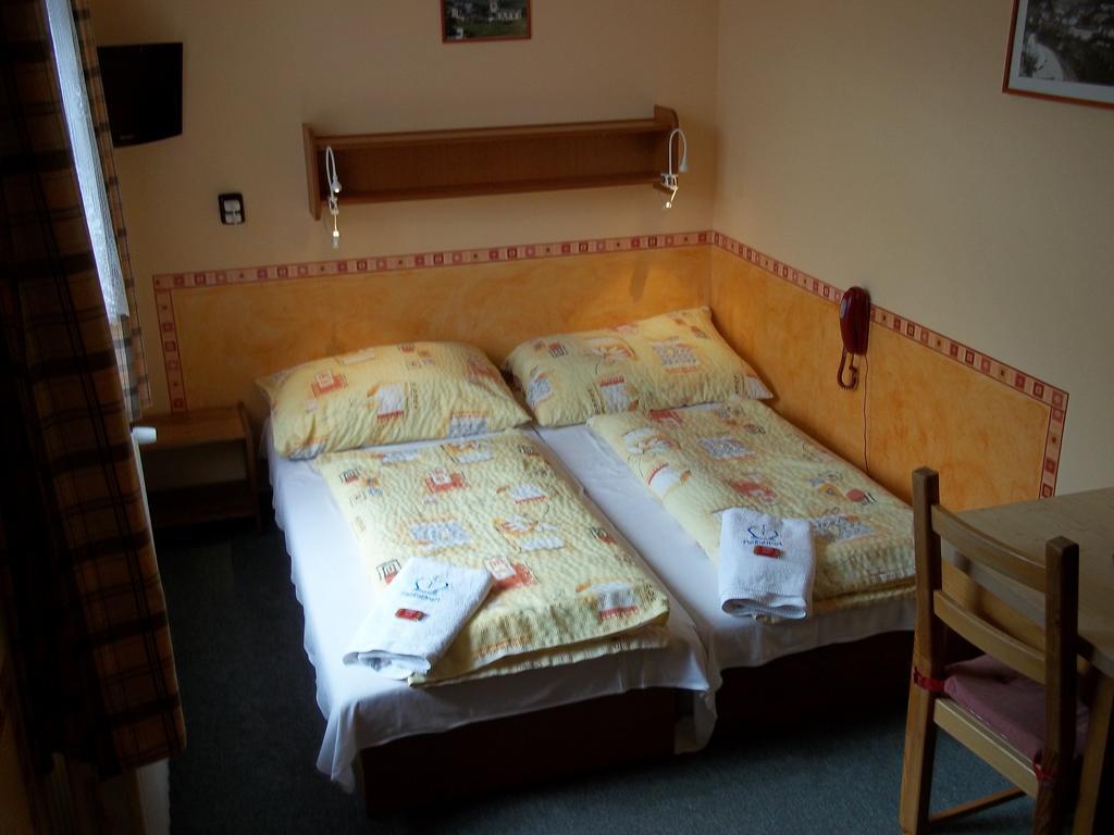 Hotel Marianum Jl,S.R.O. Janské Lázně Habitación foto
