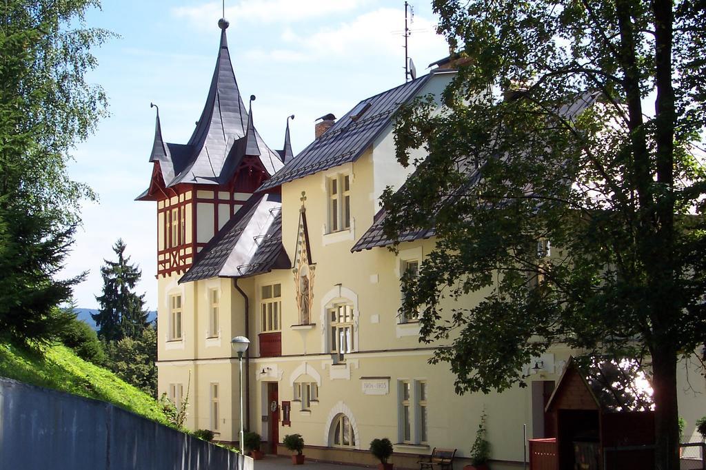 Hotel Marianum Jl,S.R.O. Janské Lázně Exterior foto